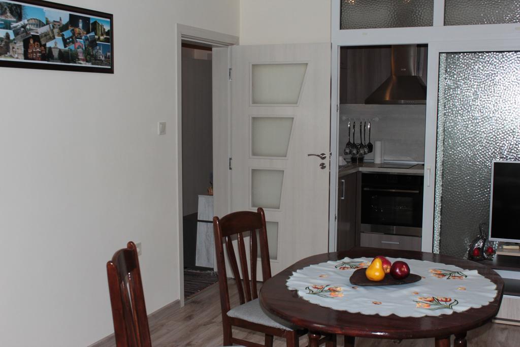 Apartment Central Varna Eksteriør bilde